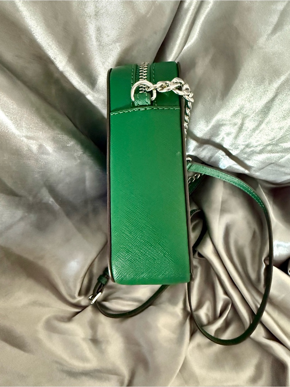 Michael Kors Jet Set Crossbody Bag - Picture 6 of 7